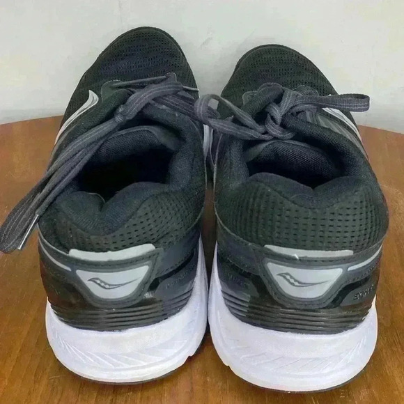 Saucony Echelon 8 Womens Running Walking Shoes Black Sneakers Sz 11 Wide - Picture 3 of 8